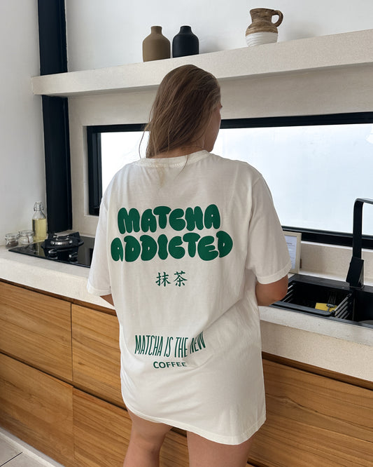 Oversized T-Shirt "Matcha Addicted"